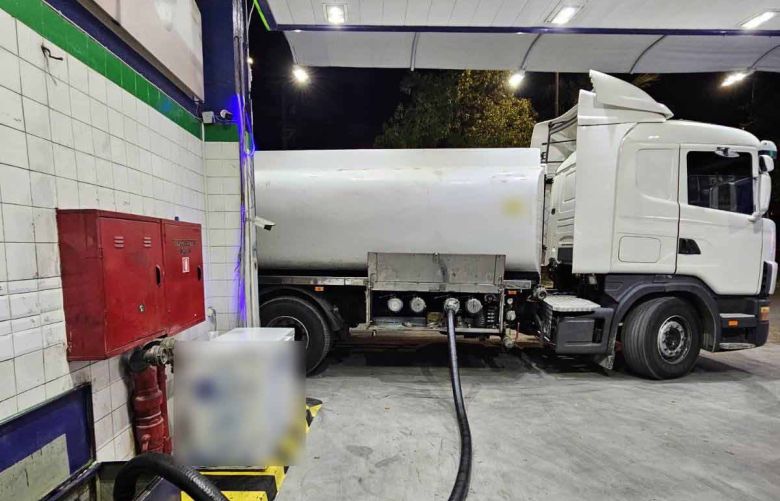 A ring that imported from Bulgaria chemical solvents for the adulteration of liquid fuels was dismantled
