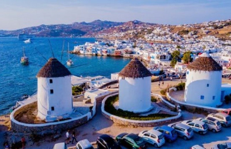 Mykonos won first place in the "Conde Nast Traveler" magazine awards