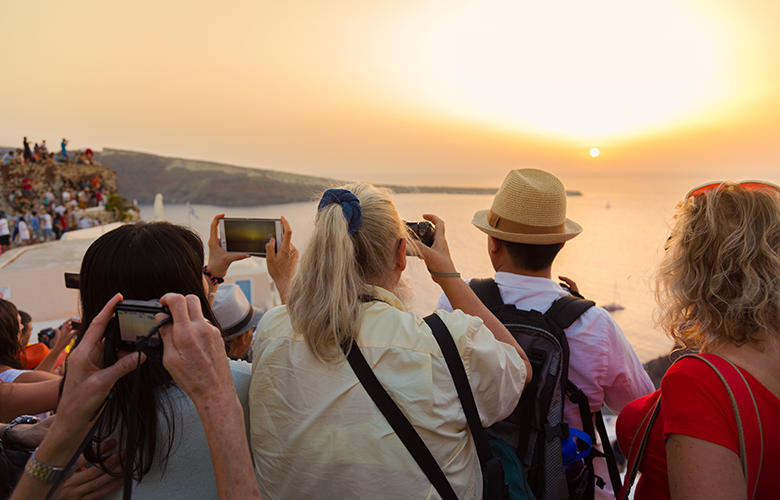 Tourists vote for Greece – What they say about Greek hospitality