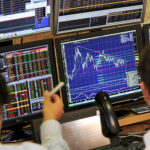 The bond market moved upward discounting the end of high interest rates