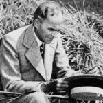 On this day: December 4, 1915 - Henry Ford's "Ship of Peace" sets sail