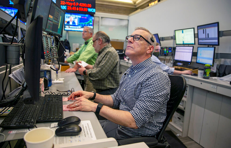 Positive mood in bonds despite pressure to freeze ECB interest rates