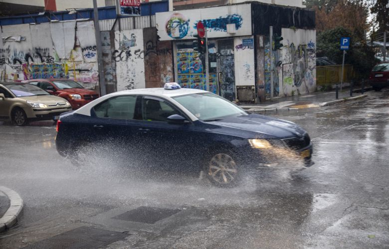 Vehicle traffic is smooth in the Municipality of Pylaia - Hortiati in Thessaloniki