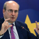 Hatzidakis: The four changes that "modernize tax legislation" - What will happen to tips
