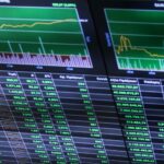 The Stock Exchange closed with an increase of 0.87%