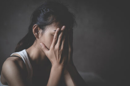 Nightmare for a 22-year-old woman in Peristeri – A 27-year-old man she met through social media tried to drown her