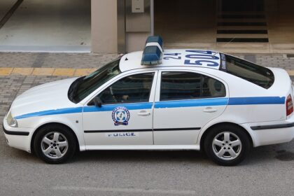 Wild fight with injuries among young people in Glyfada