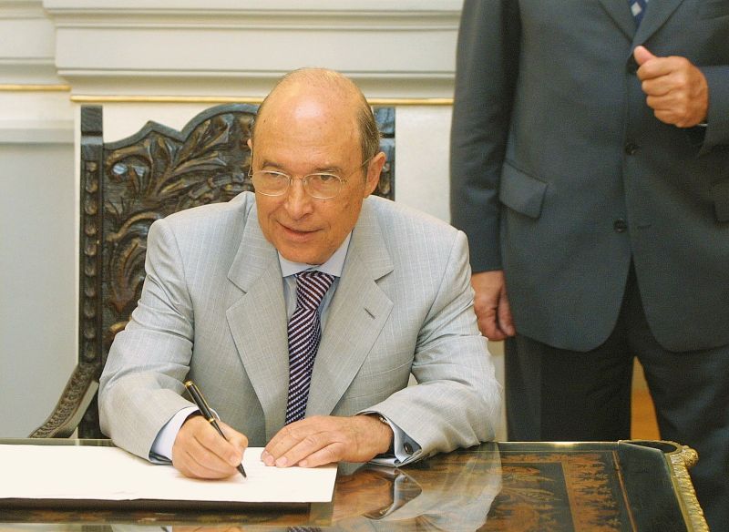 Cancellation of celebratory events in the Field of Ares due to national mourning for Kostas Simitis