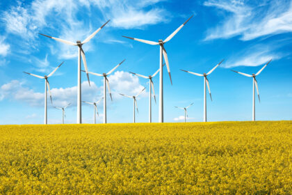 Reduction of price and overproduction of green energy in March