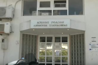 Corruption Circuit in Rhodes Town Planning: How they altered elements in e-poems