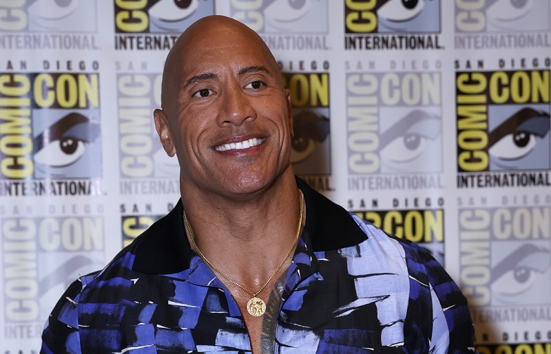 Dwayne Johnson writes a book about Mafia leader in Hawaii