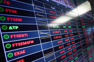 Falling 0.23% closed the stock market