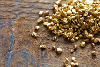 Gold breaks record after Trump announcements for duties