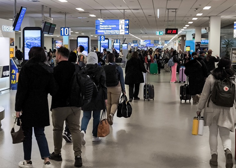 International air arrivals increased by 4.8% in Greece in the first quarter 2025