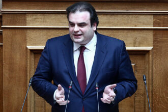 Pierrakakis for Trump duties: "Historical shift to protectionism - World Economic War does not favor anyone"