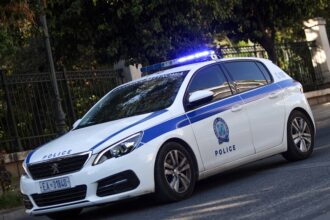 Terror for Savva Poumboura in Vrilissia: aspiring robbers attempted to enter his house