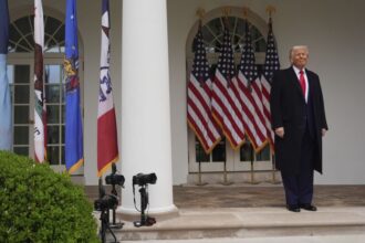 Trump's tariff formula confuses and punishes the poor - "dip" in the stock markets around the world