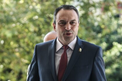 Stigas: I made the party ... Kassidiaris didn't guide