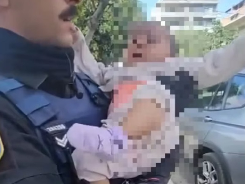 The scenario examined by ELAS. to rapture the infant found in Alimos